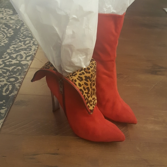 Shoe Dazzle Shoes - Shoes